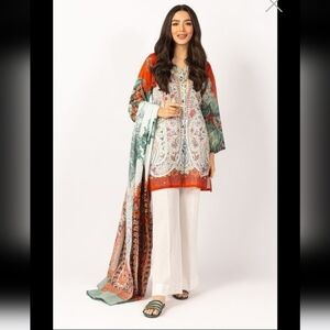 Gul Ahmed 3 piece lawn suit